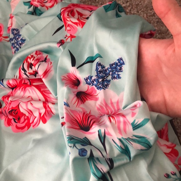 NWOT- Relaxed Floral Maxi Dress - Picture 5 of 5